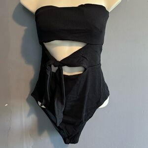 Aerie - women's One Piece Swimsuit NEW